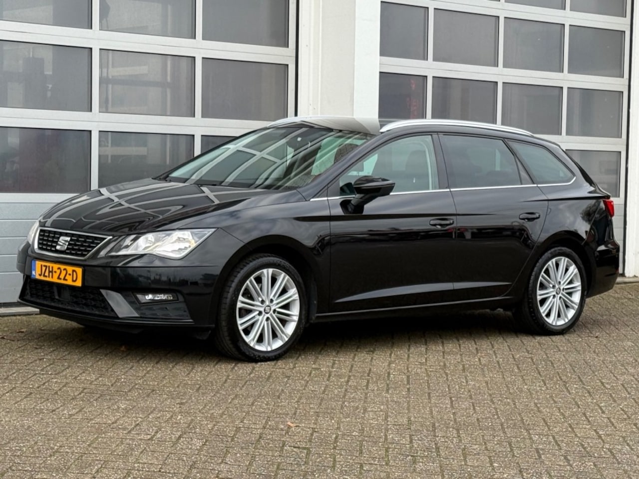 SEAT Leon - 1.4 TSI 150PK Xcellence Aut. Full-link Cruise Trekhaak NW APK! - AutoWereld.nl
