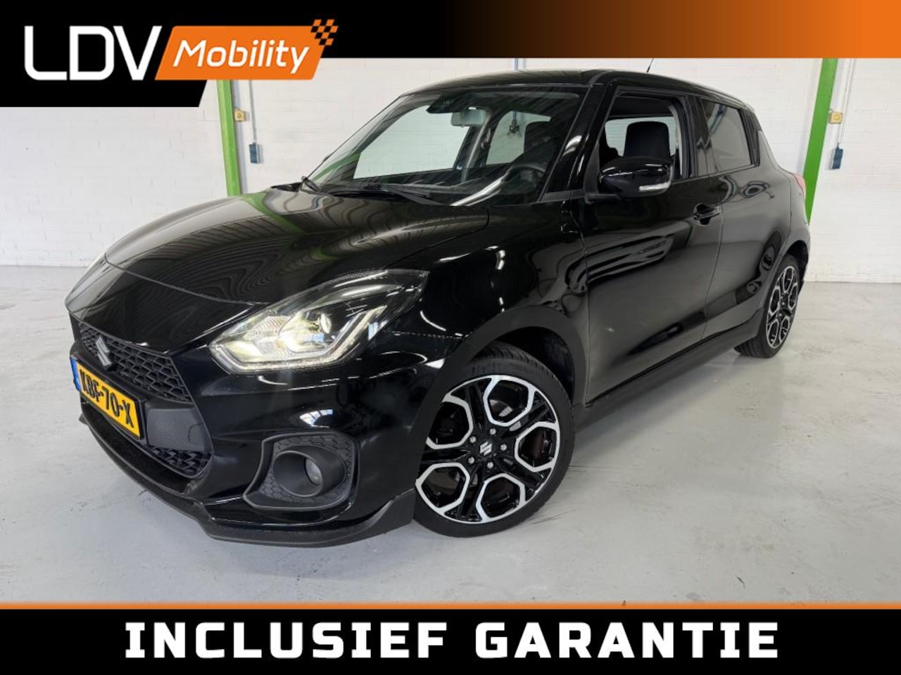 Suzuki Swift - 1.4 SPORT 1.4 Sport 140Pk118759 km / Navi / Cruise / Carplay / Led / Camera/ Stoelverw / N - AutoWereld.nl