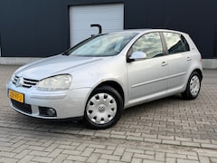 Volkswagen Golf - 1.6 OPTIVE /5-DEURS /CRUISE / STOELVERWARMING
