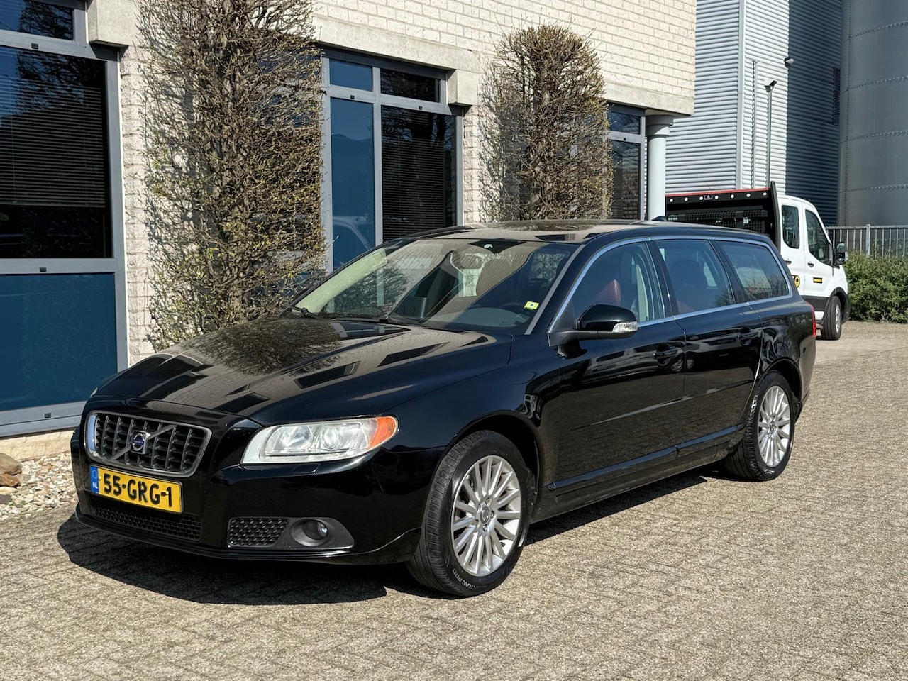 Volvo V70 - 2.5T Momentum 2.5T |Momentum | Nieuwe Apk| - AutoWereld.nl