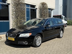 Volvo V70 - 2.5T |Momentum | Nieuwe Apk|