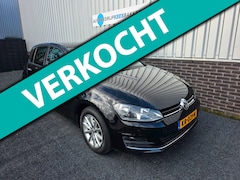 Volkswagen Golf - 1.4 TSI / Trekhaak / Pano / Stoelverwarming / Navi