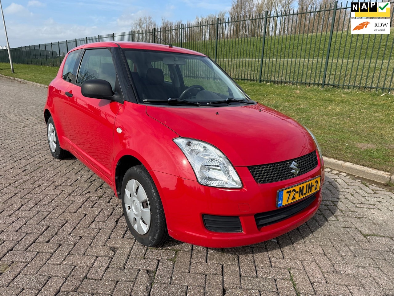 Suzuki Swift - 1.3 Base 1.3 Base - AutoWereld.nl