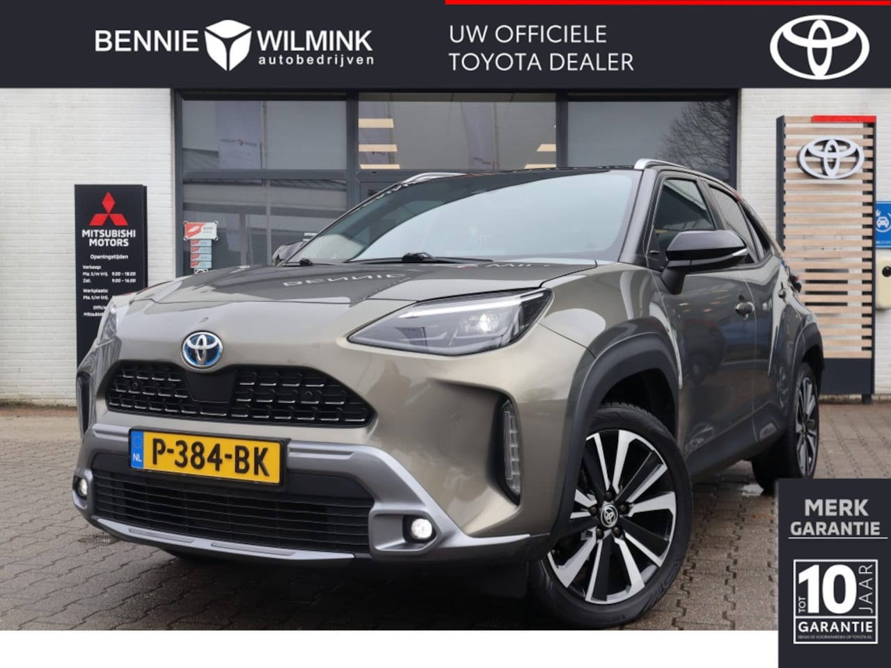 Toyota Yaris Cross - 1.5 Hybrid Launch Edition Bi-tone | Trekhaak | AllSeasons | El. - AutoWereld.nl