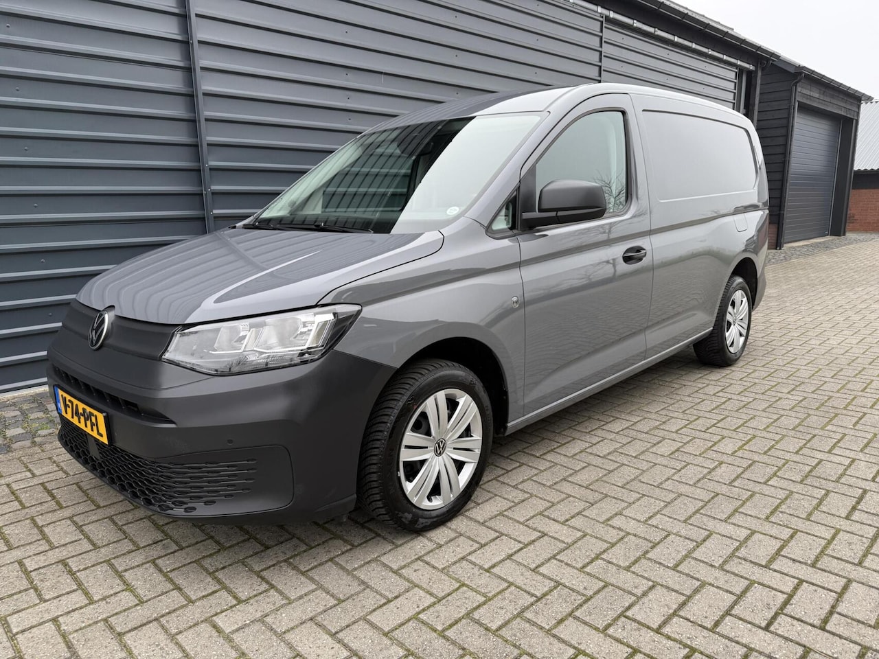 Volkswagen Caddy Cargo Maxi - 1.5 TSI Benz.Automaat apple carplay - AutoWereld.nl