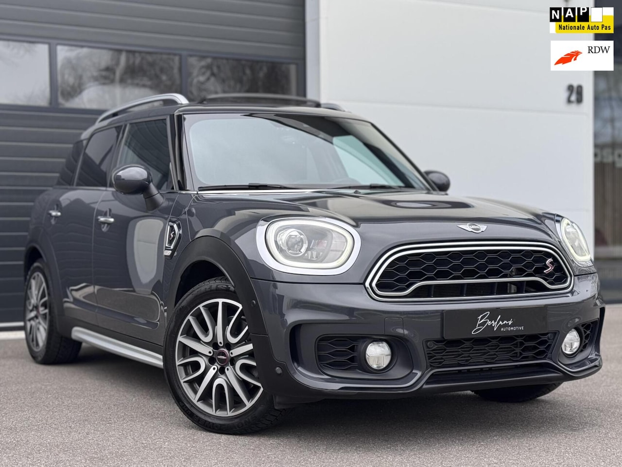 MINI Countryman - 2.0 Cooper S Panodak|Camera|Ambient|Org NL - AutoWereld.nl