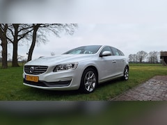 Volvo V60 - 1.6 T3 Momentum