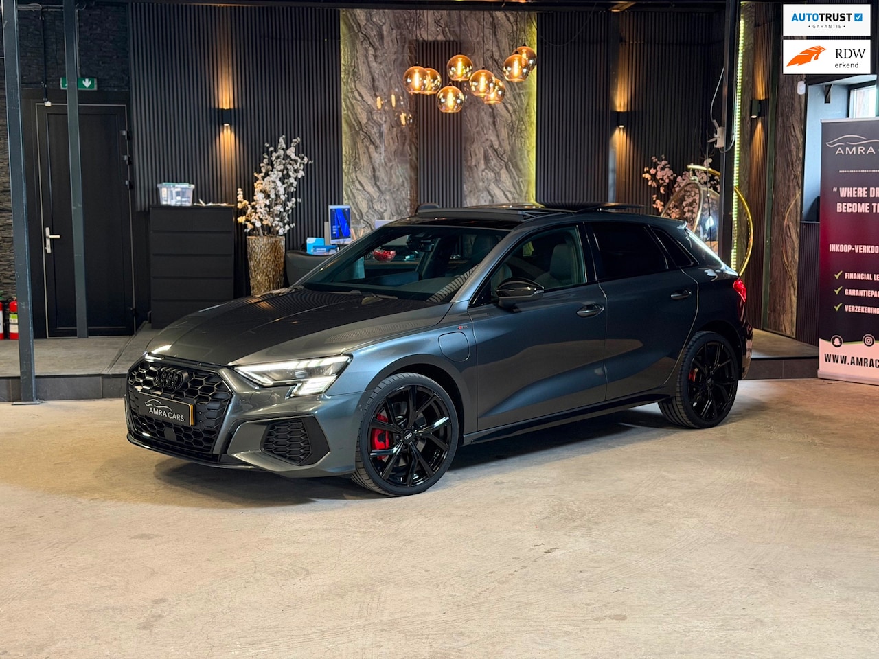 Audi A3 Sportback - 45 TFSI e Competition|3X S-Line|PANO|FULL OPTIONS - AutoWereld.nl