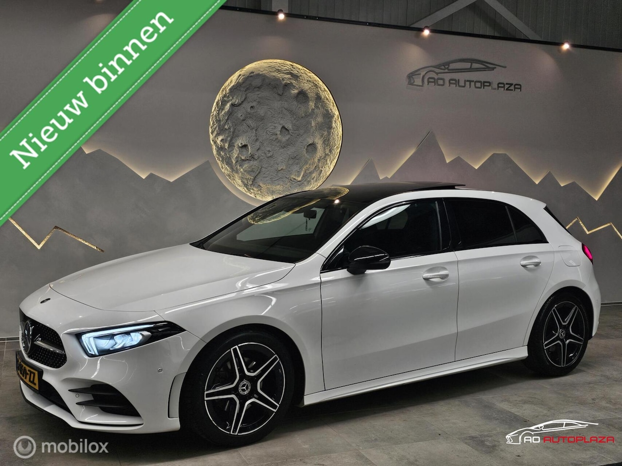 Mercedes-Benz A-klasse - 200 AMG LINE Panorama/Night/Sfeer/Widescreen - AutoWereld.nl