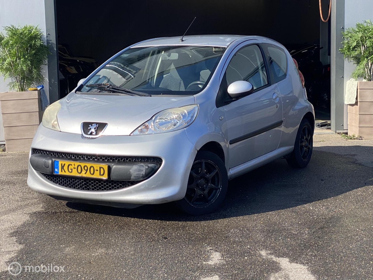 Peugeot 107 - 1.0-12V XR | NAP | RIJD EN SCHAKELT HEERLIJK | - AutoWereld.nl