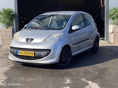 Peugeot 107 - 1.0-12V XR | NAP | RIJD EN SCHAKELT HEERLIJK |