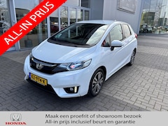 Honda Jazz - Elegance CVT | Navi | P.Cam | Pdc