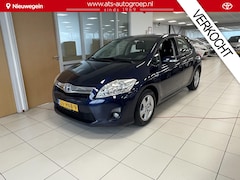 Toyota Auris - 1.8 Full Hybrid Aspiration , Volledig Dealeronderhouden