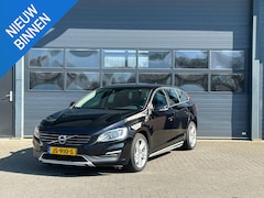 Volvo V60 - 2.4 D5 TWIN ENGIN LEASE EDITION I MEENEEMPRIJS