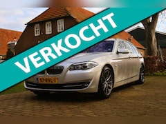 BMW 5-serie Touring - 528i High Executive Aut. | Panorama | Luxe leder | Stoelverwarming | 18 inch | Trekhaak |