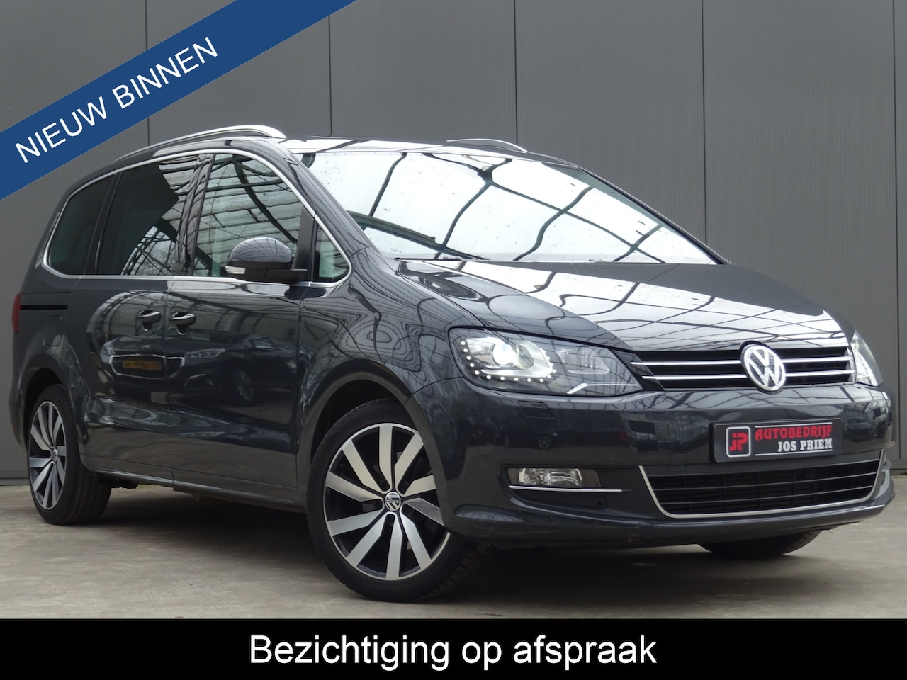 Volkswagen Sharan - 2.0 TSI Highline * 220 PK * 7 PERS. * LUXE UITV. !! - AutoWereld.nl