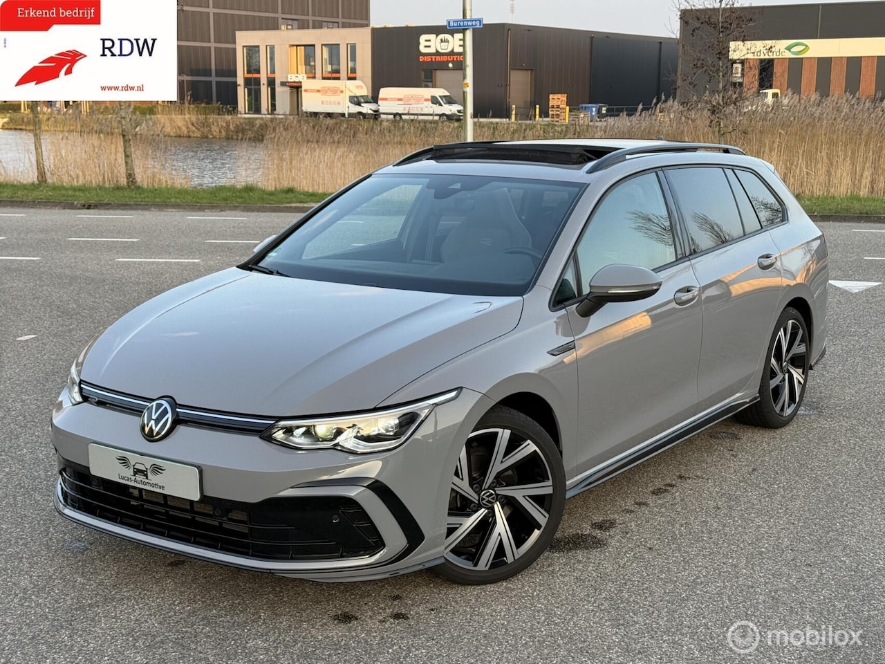 Volkswagen Golf Variant - 1.5 eTSI R-Line Business 1.5 eTSI R-Line Business - AutoWereld.nl