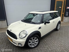 MINI Clubman - 1.6 Cooper AircoStoelverwarmParkeersensorCruise