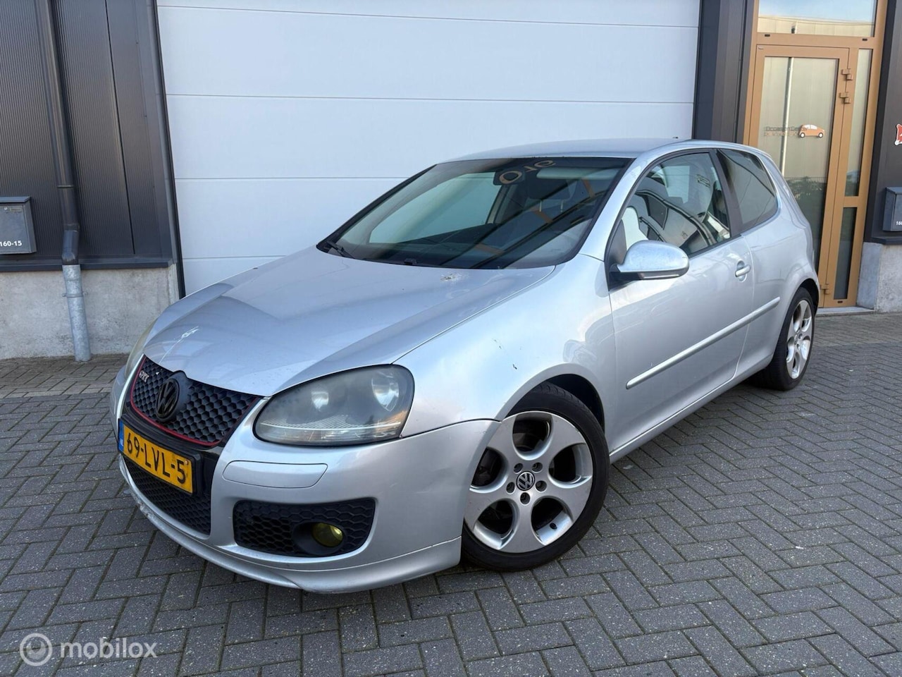 Volkswagen Golf - 1.4 Versnellingsbak maakt geluid. - AutoWereld.nl