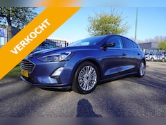 Ford Focus - 1.0 EcoBoost Hybrid 125pk Titanium X Business