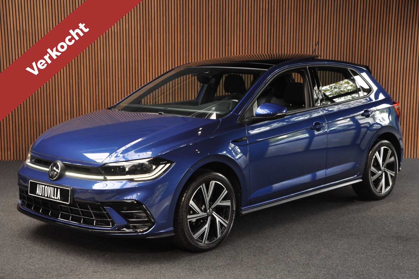 Volkswagen Polo - 1.0 TSI 3x R-Line Pano Leer Virtual Climate PDC LM velgen - AutoWereld.nl