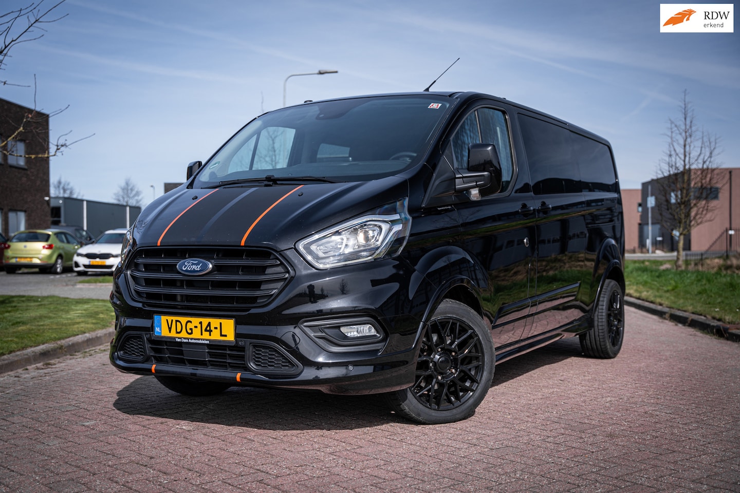 Ford Transit Custom - 320 2.0 TDCI L2H1 Sport 320 2.0 TDCI L2H1 Sport - AutoWereld.nl