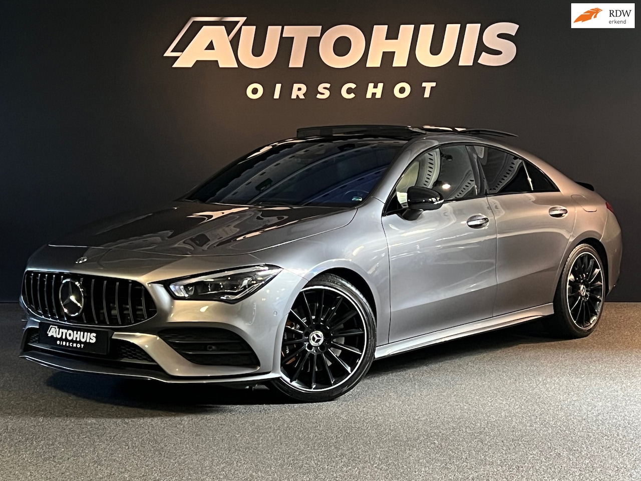 Mercedes-Benz CLA-Klasse - 250 Premium Plus AMG Pano/Memory/Ambientlight/Camera/Keyless/19" - AutoWereld.nl