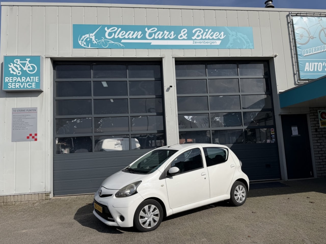 Toyota Aygo - 1.0 VVT-i Aspiration 1.0 VVT-i Aspiration - AutoWereld.nl