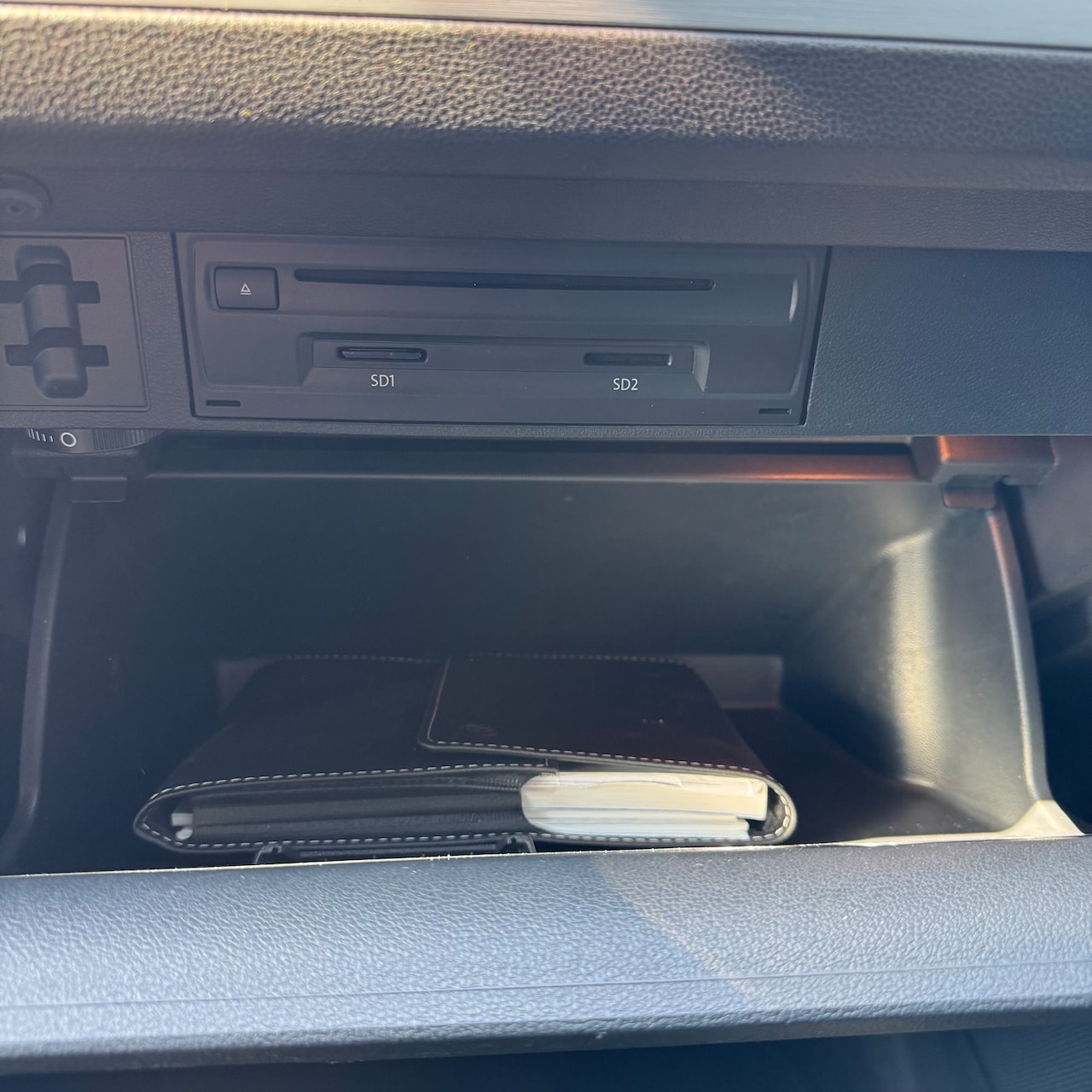 Volkswagen Tiguan - 1.4 TSI ACT Comfortline Business R TREKHAAK/CARPLAY/DIGITAL COCKPIT