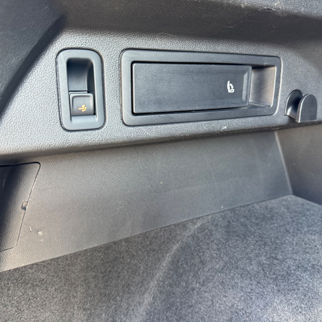 Volkswagen Tiguan - 1.4 TSI ACT Comfortline Business R TREKHAAK/CARPLAY/DIGITAL COCKPIT