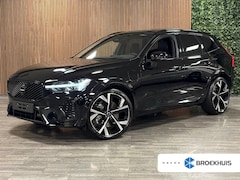 Volvo XC60 - T6 AWD Recharge Ultra Black Edition | Luchtvering | 360° Camera | Head-Up Display | Harman