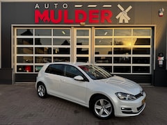 Volkswagen Golf - 1.2 TSI TRENDLINE / CARPLAY / PDC / NAVI / STOELVERW. / APK NIEUW