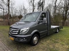 Mercedes-Benz Sprinter - 519 3.0 CDI 432 V6 225PK / TIJHOF / XENON / ELEKTR. LIER / LUCHTVERING / TREKHAAK