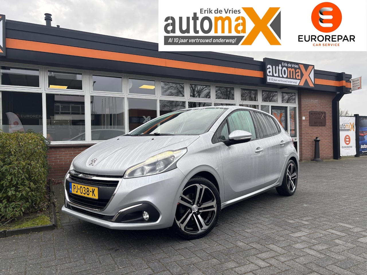 Peugeot 208 - 1.2 PureTech Blue Lion |Goed Onderhouden|Cruise & Bleutooth| - AutoWereld.nl