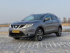 Nissan Qashqai - 1.2 Tekna|Pano|Trekhaak|Stoelverwarming|360cam