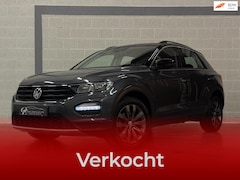Volkswagen T-Roc - 1.5 TSI / DSG / VIRTUAL / CARPLAY / CRUISE / ACC / GARANTIE /