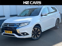 Mitsubishi Outlander - 2.0 PHEV Executive Edition/Keyless/Camera/Navi