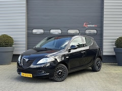 Lancia Y(psilon) - Ypsilon 0.9 TwinAir Elefantino Plus | Airco | Parkeersensoren | Elektrische Ramen | 5 Deur
