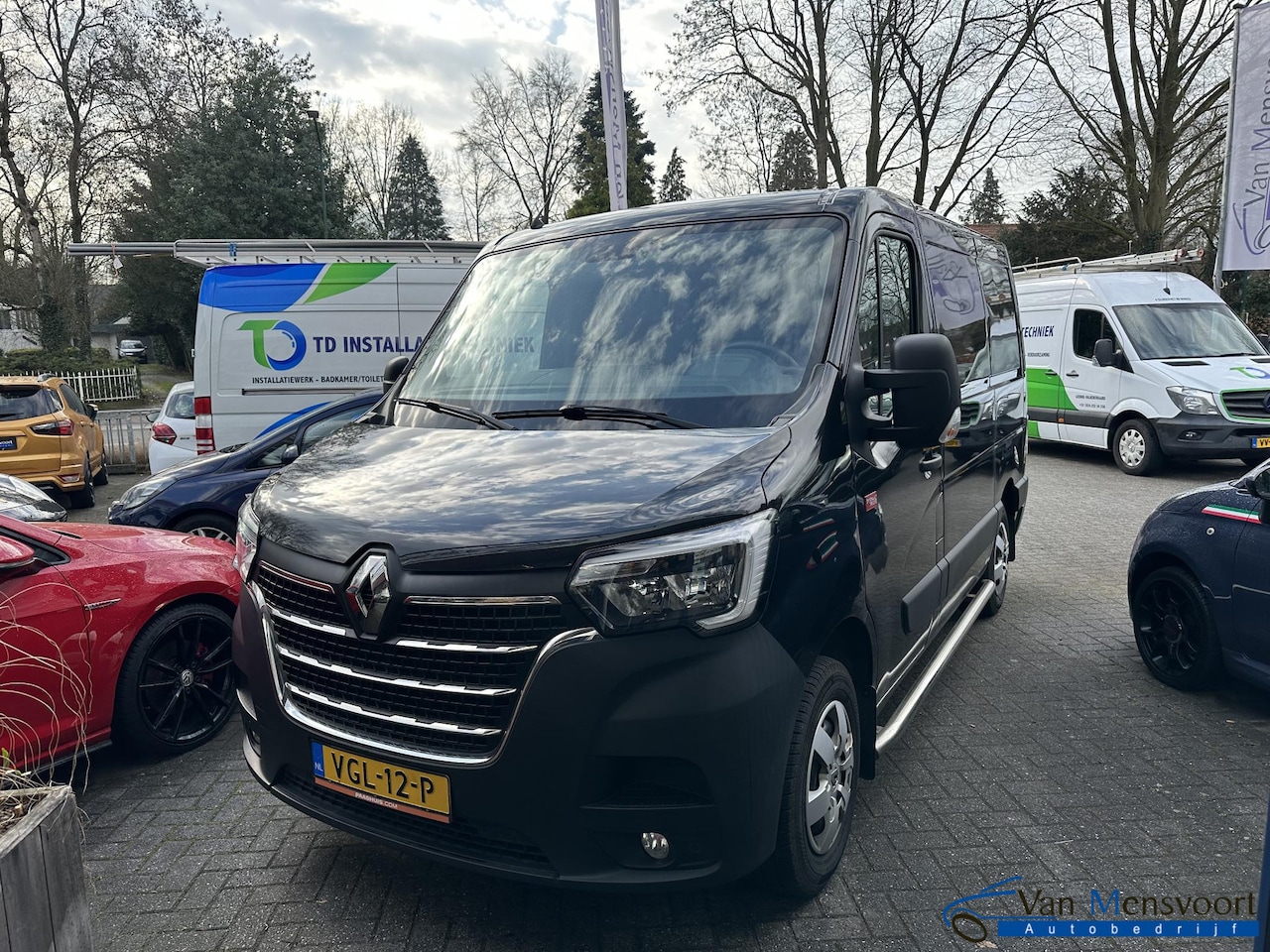 Renault Master - T35 2.3 dCi 135 L1H1 T35 2.3 dCi 135 L1H1 - AutoWereld.nl