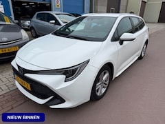 Toyota Corolla Touring Sports - 1.8 Hybrid Business Intro 2019 BTW car NAP 100% dealer onderhouden van de 1e eigenaar