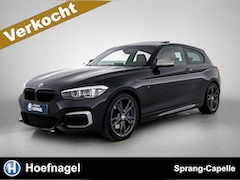 BMW 1-serie - M140i High Executive | Schuifdak | Camera | Stoelverwarming | HarmanKardon