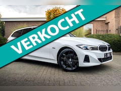 BMW 3-serie Touring - 320e MY 2023 204 PK 1e Eig Dealer o.h Stoelverwarming Carplay LED Head-Up 19'