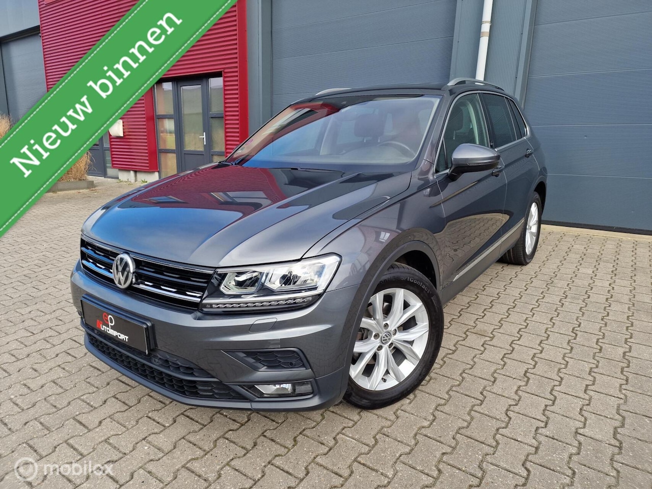 Volkswagen Tiguan - 1.4 TSI ACT SOUND /Panoramadak/ Trekhaak - AutoWereld.nl
