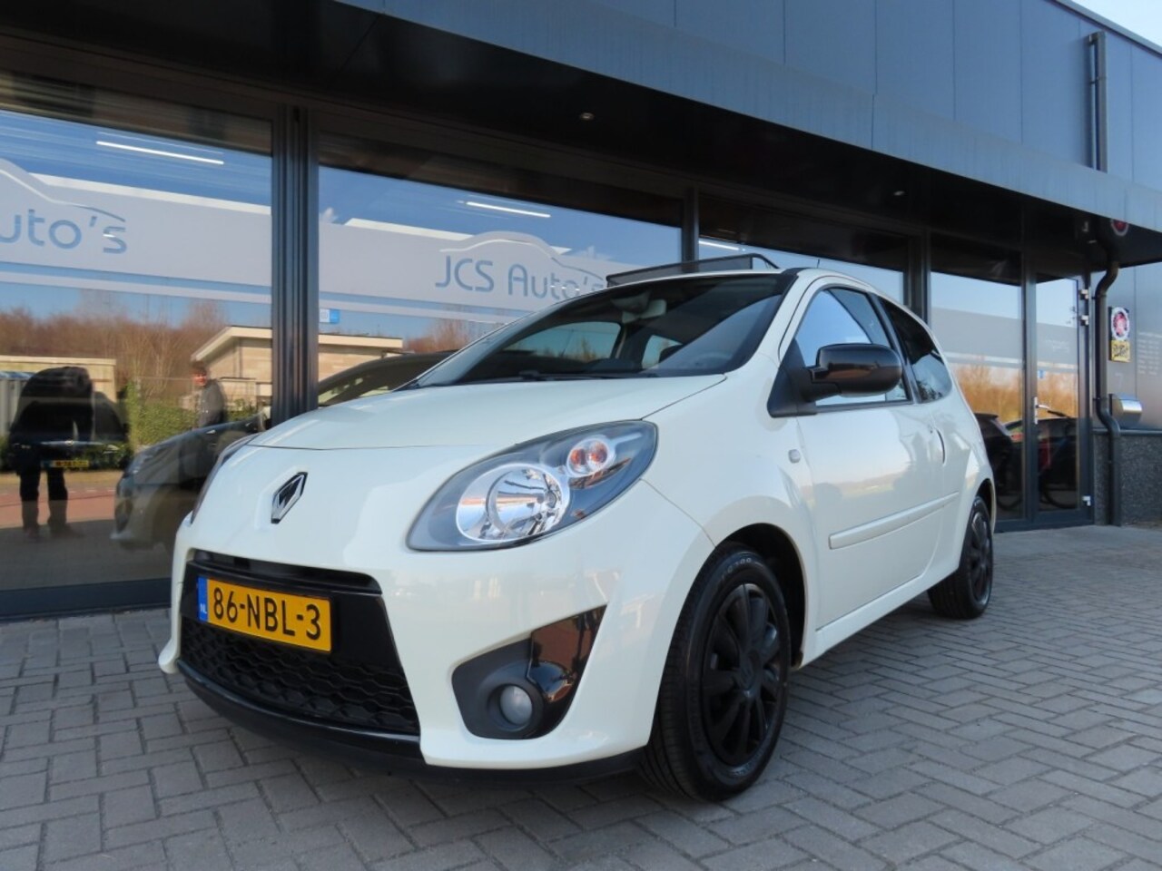 Renault Twingo - 1.2-16v Dynamique Airco Cruise Panorama 2010 - AutoWereld.nl