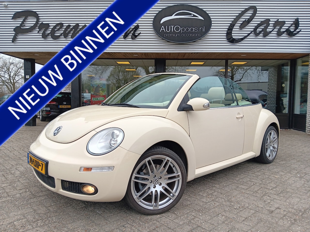 Volkswagen New Beetle Cabriolet - 1.8-20V T Highline UNIEK, LEER 18INCH,NIEUWSTAAT,STOELVERW,AIRCO,CRUISE. - AutoWereld.nl