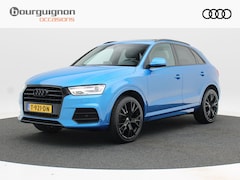 Audi Q3 - 1.4 TFSi 150 Pk Automaat Sport | Trekhaak | Leer | Panorama Dak | Bi-xenon | Stoelverwarmi