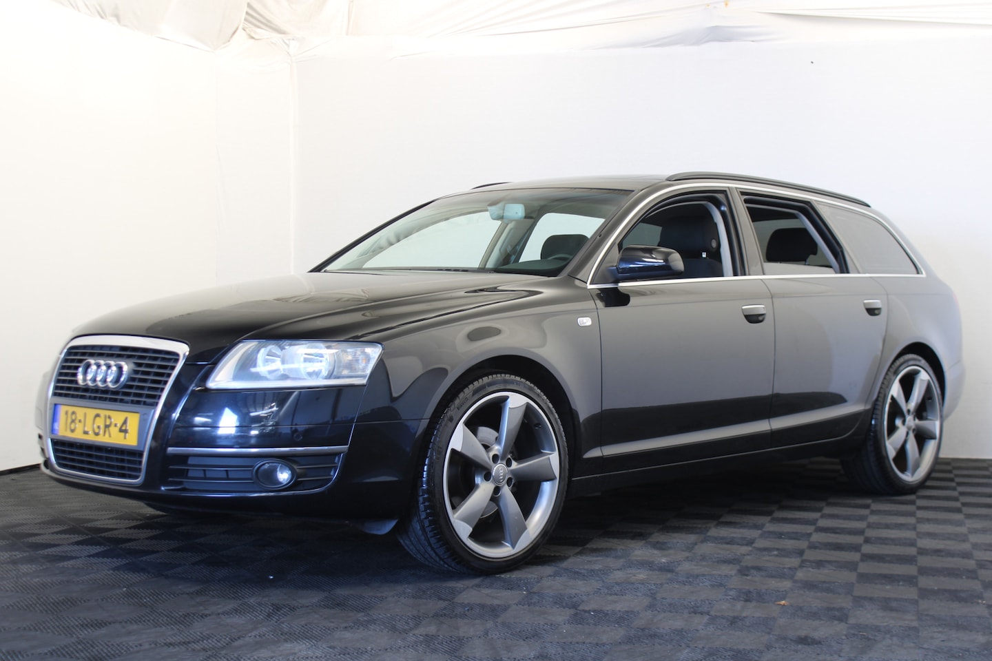 Audi A6 Avant - 2.4 Pro Line Business 2.4 Pro Line Business - AutoWereld.nl