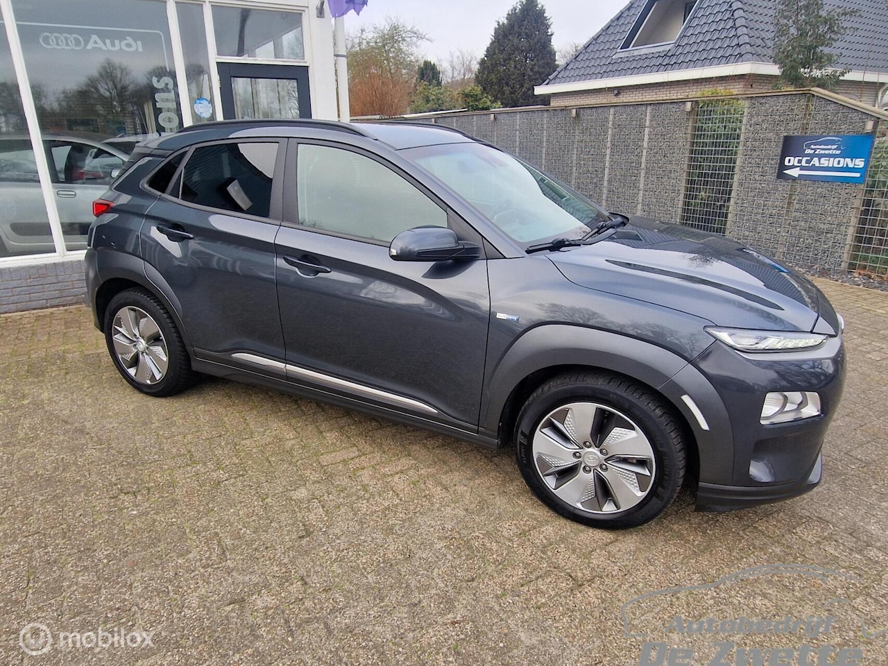 Hyundai Kona Electric - EV Premium 64 kWh - AutoWereld.nl