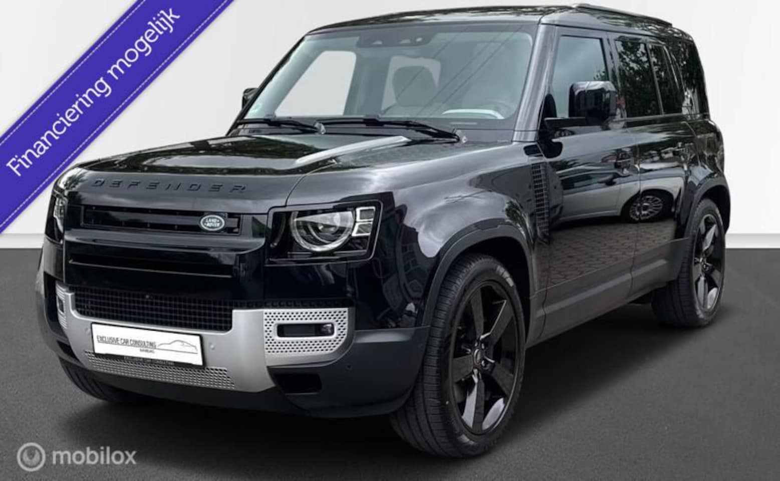 Land Rover Defender 110 - P300e *Headup *Pano * - AutoWereld.nl