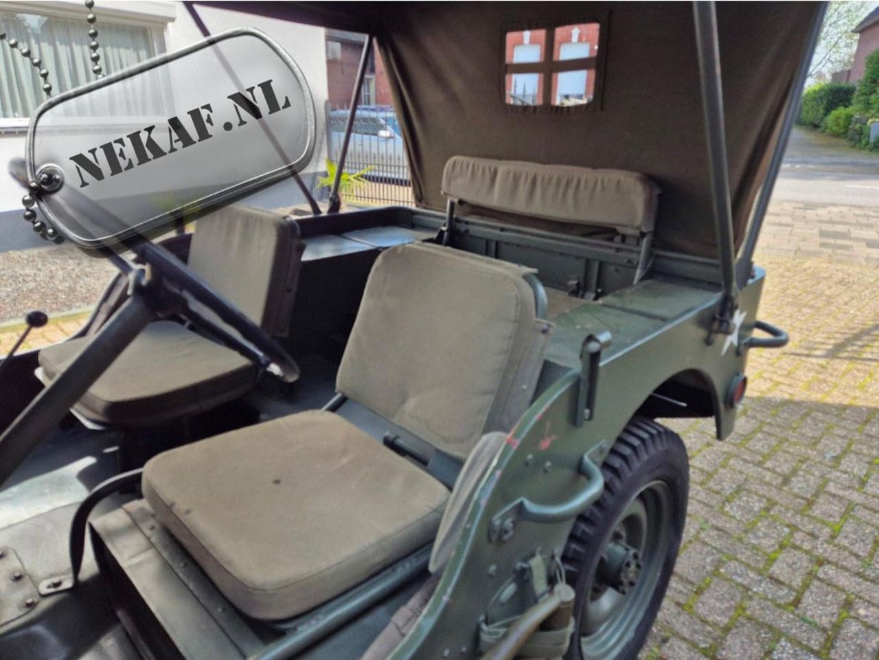 willys-jeep-hotchkiss-m201.jpg